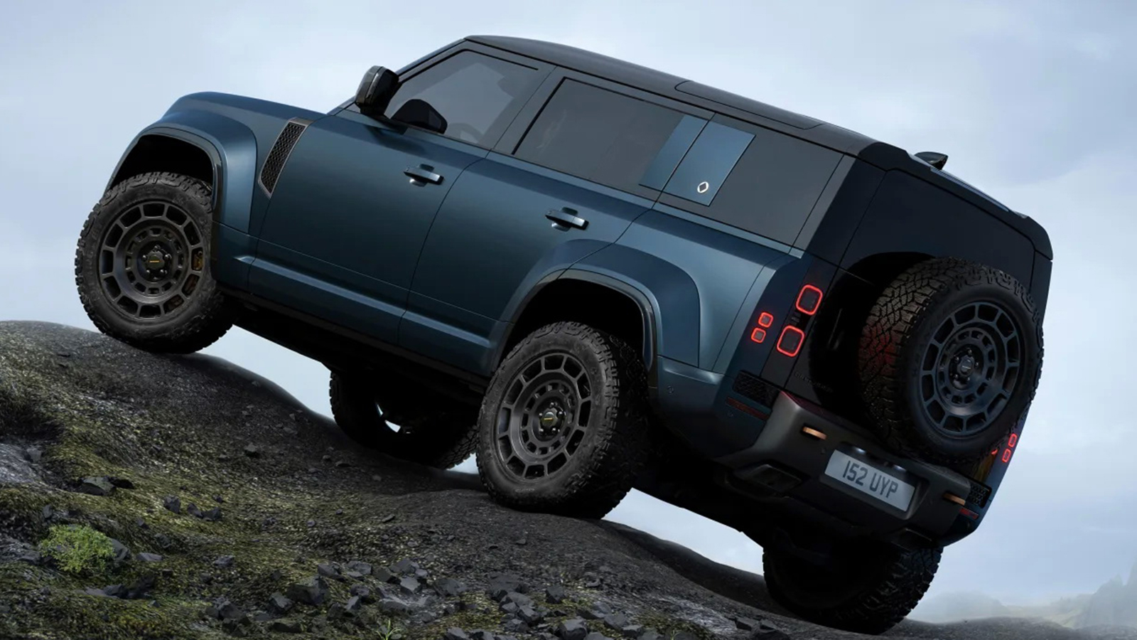Διακριτικό φρεσκάρισμα στο Defender από τη Land Rover 